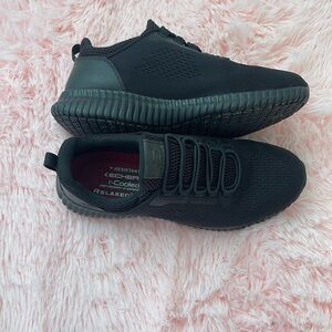 Skechers Black Sneakers with Knit Upper and Slip-On Design